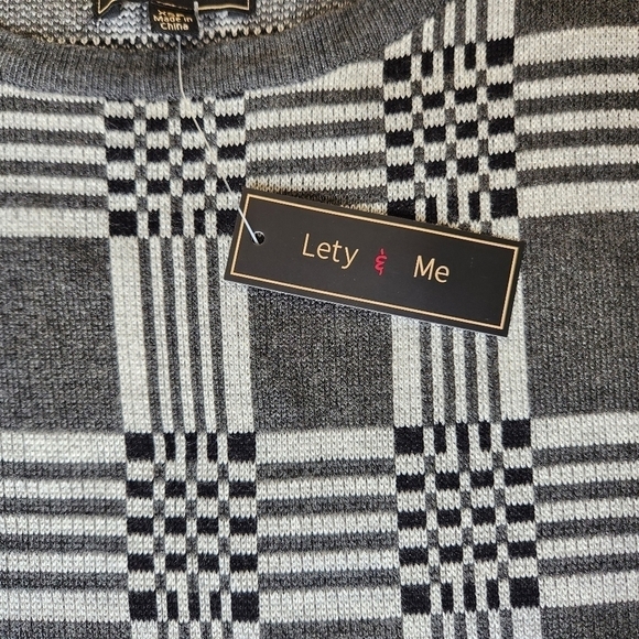 Lety & Me Black and Gray Sweater Size XSP - Picture 5 of 10